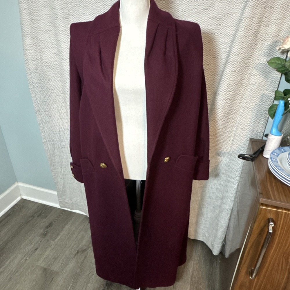 Donnybrook Maroon Long Wool Peacoat Gold Lion Buttons Size 12 Paisley Liner - Picture 9 of 13